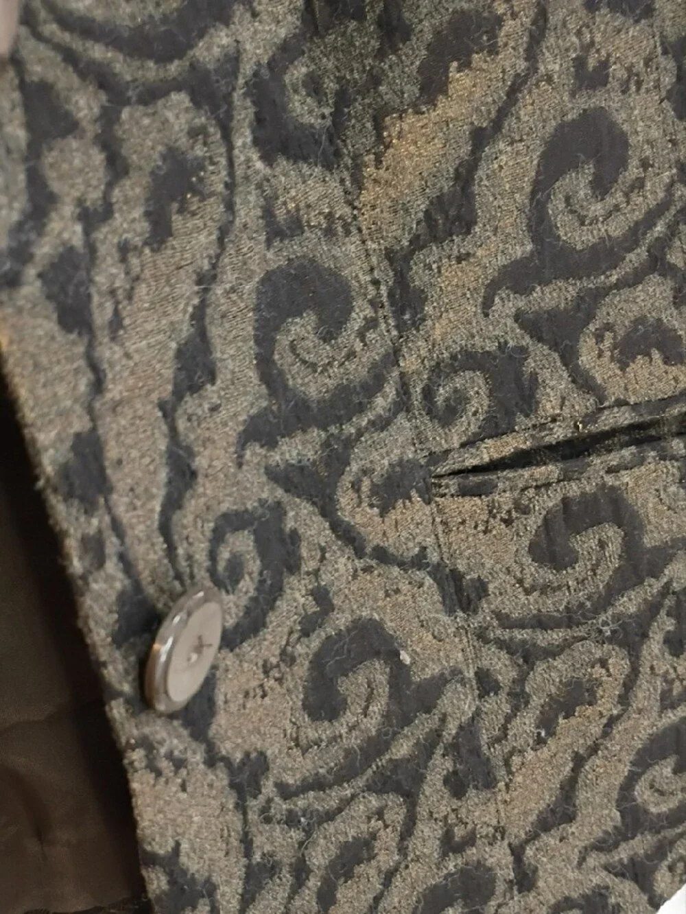 Versatile Dressy Or Jeans Textured Blazer with Gold Threads